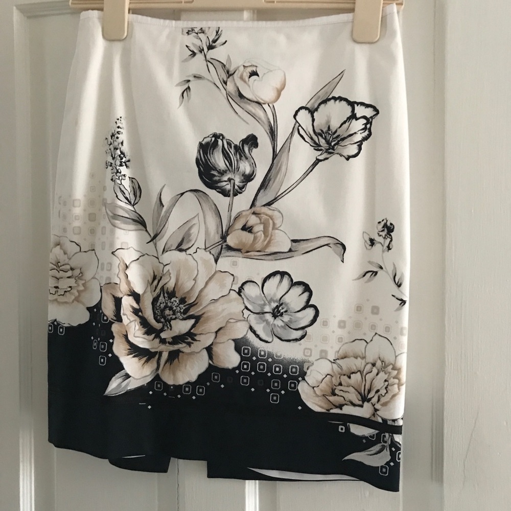 Flower Print WHBM Skirt